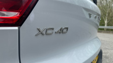 Volvo Xc40 2.0 D4 [190] R DESIGN 5dr AWD Geartronic Diesel Estate
